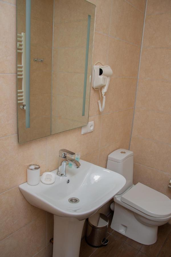 Likani Home Borzsomi Kültér fotó